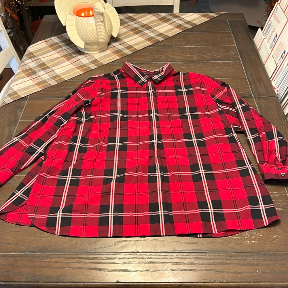Lands End Button Up Tunic Blouse.  26W. Red white and blue plaid.